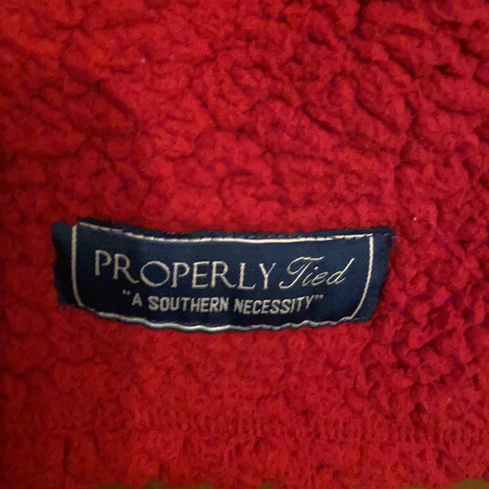 Properly Tied pullover - Picture 2 of 2